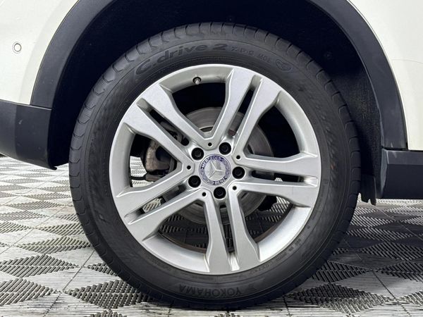 2016-Mercedes-Benz-GLA-220-CDI-Auto-4Matic image:7