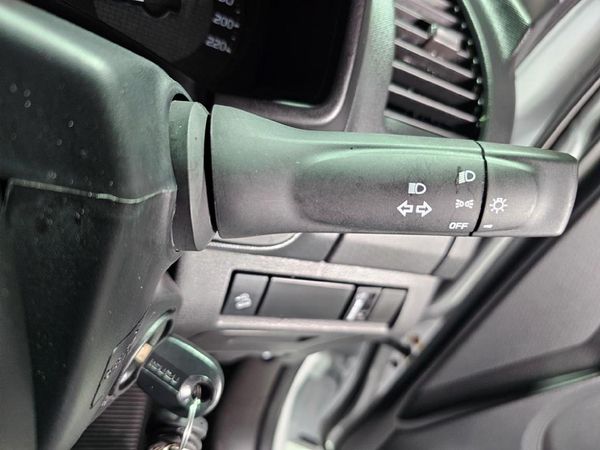 2026-Isuzu-D-Max-250C-Fleetside-Single-Cab image:13