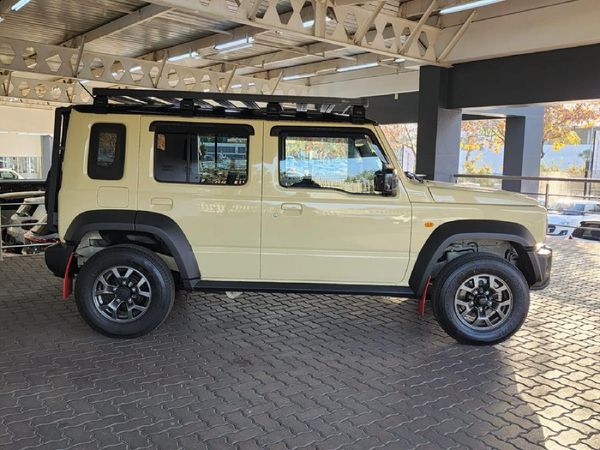 2026-Suzuki-Jimny-15-GLX-AllGrip-5-Door image:8