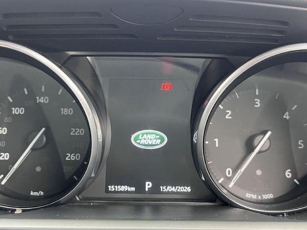 2016-Land-Rover-Range-Rover-Sport-30-SDV6-SE image:10