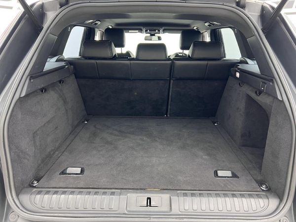 2016-Land-Rover-Range-Rover-Sport-30-SDV6-SE image:13