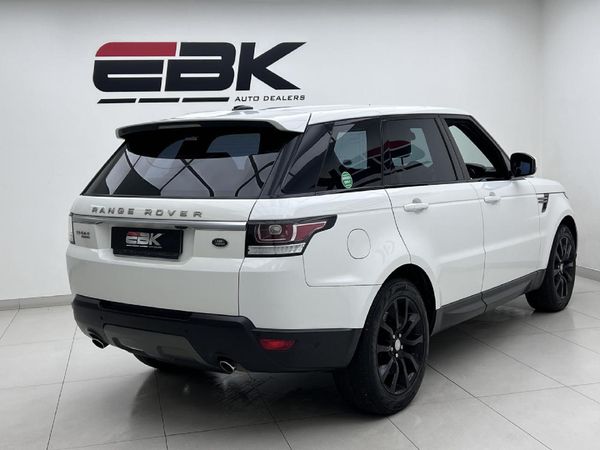 2016-Land-Rover-Range-Rover-Sport-30-SDV6-SE image:5