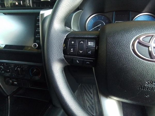 2025-Toyota-Fortuner-24-GD-6-RB-Auto image:15