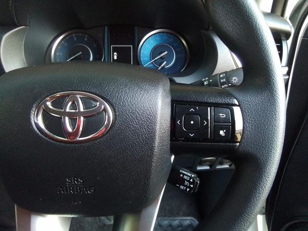 2025-Toyota-Fortuner-24-GD-6-RB-Auto image:16
