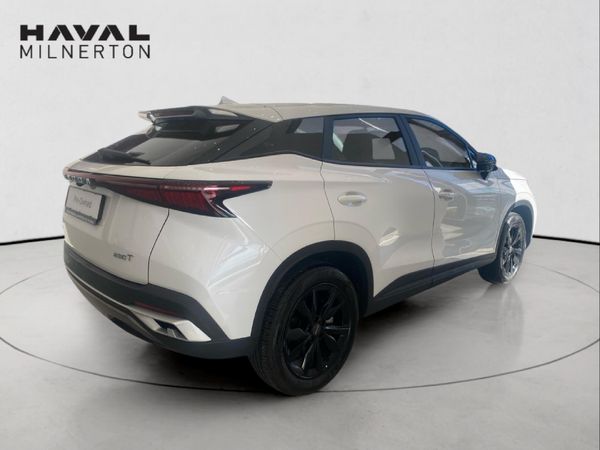 2025-Omoda-C5-15T-Luxury-X image:3