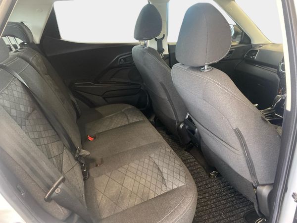 2024-Mahindra-XUV-3XO-12T-MX3-Auto image:9