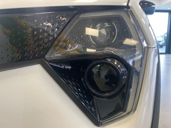 2024-Mahindra-XUV-3XO-12T-MX3-Auto image:17
