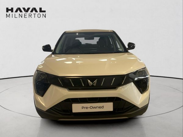 2024-Mahindra-XUV-3XO-12T-MX3-Auto image:1