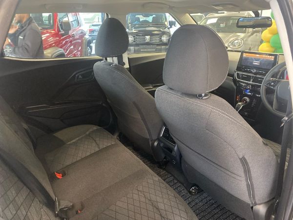 2024-Mahindra-XUV-3XO-12T-MX3-Auto image:21