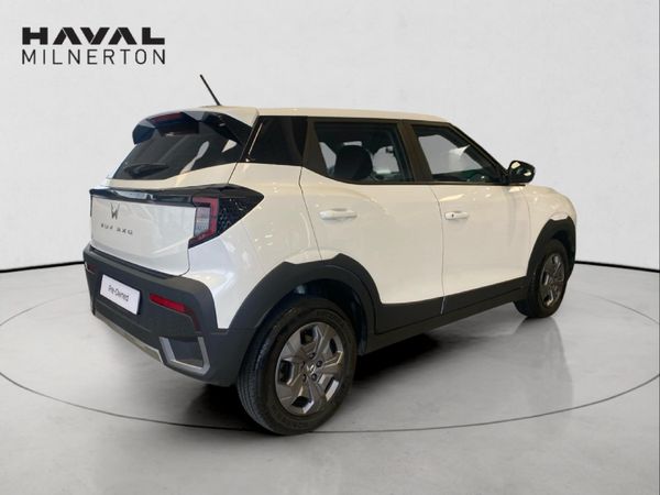 2024-Mahindra-XUV-3XO-12T-MX3-Auto image:3