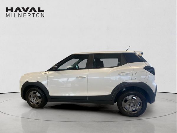 2024-Mahindra-XUV-3XO-12T-MX3-Auto image:5