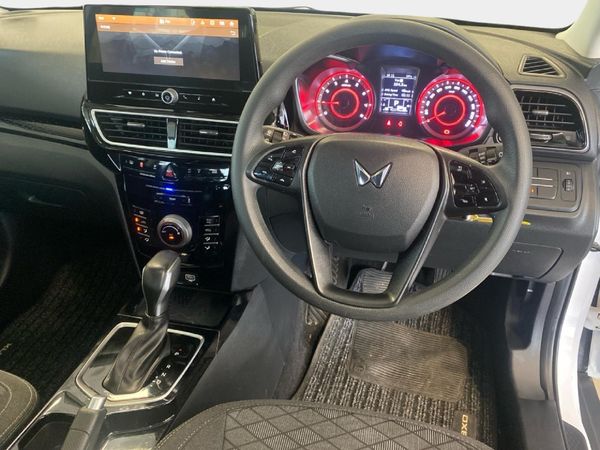 2024-Mahindra-XUV-3XO-12T-MX3-Auto image:7