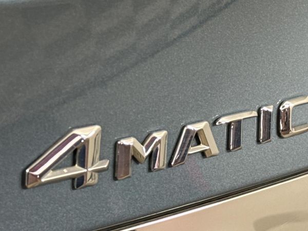 2016-Mercedes-Benz-GLA-250-AMG-4Matic image:10