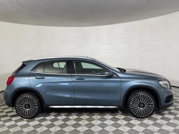 2016-Mercedes-Benz-GLA-250-AMG-4Matic image:15