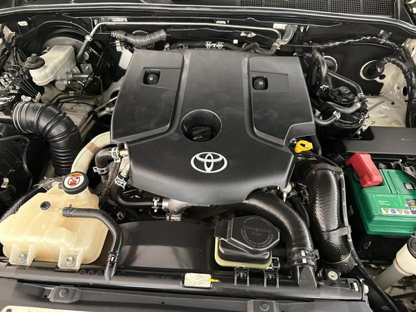2022-Toyota-Hilux-28-GD-6-Raised-Body-Legend-Auto-Double-Cab image:13