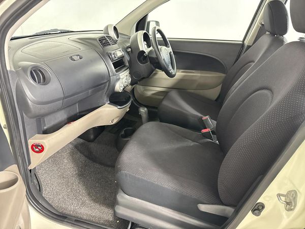 2006-Daihatsu-Sirion-13i-Sport-Auto image:8