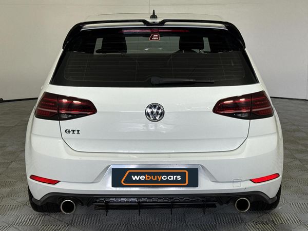 2017-Volkswagen-Golf-VII-GTI-20-TSI-Auto image:19