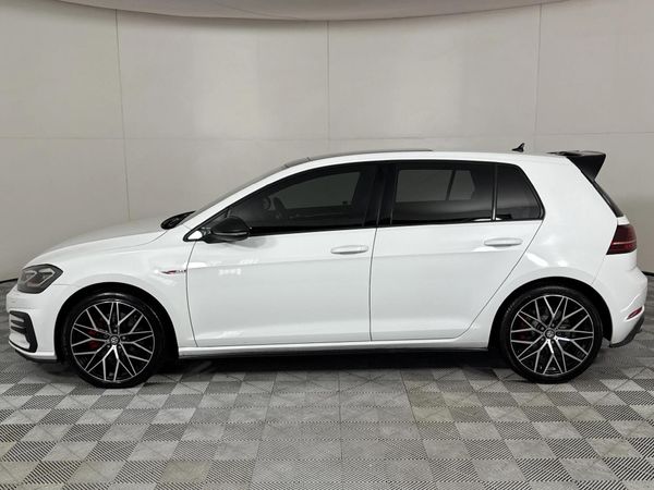 2017-Volkswagen-Golf-VII-GTI-20-TSI-Auto image:20