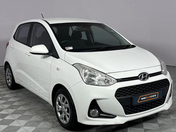2018-Hyundai-Grand-i10-10-Motion image:16