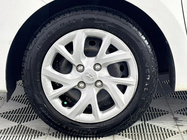 2018-Hyundai-Grand-i10-10-Motion image:5