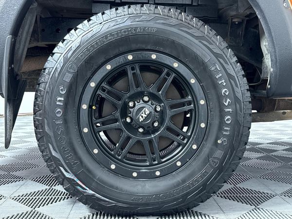 2017-Nissan-Navara-23D-SE-4x4-Double-Cab image:7