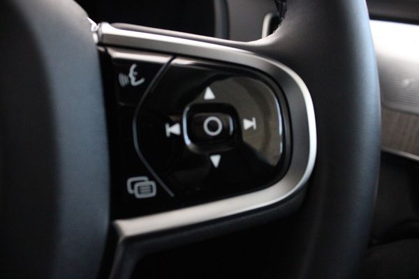 2025-Volvo-XC90-T8-Ultra-Dark-Phev image:21