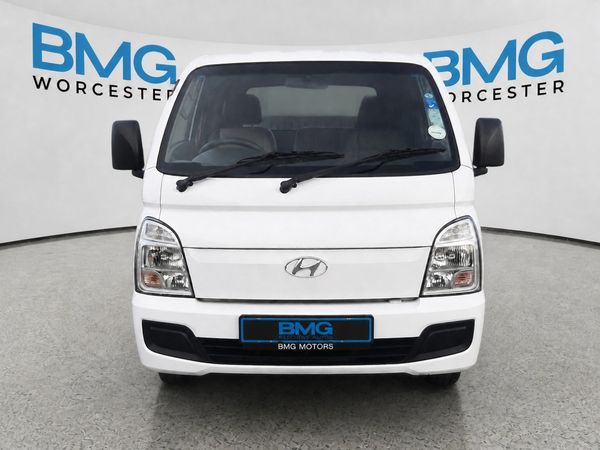2023-Hyundai-H100-Bakkie-26D-Taut-Liner-Aircon image:4