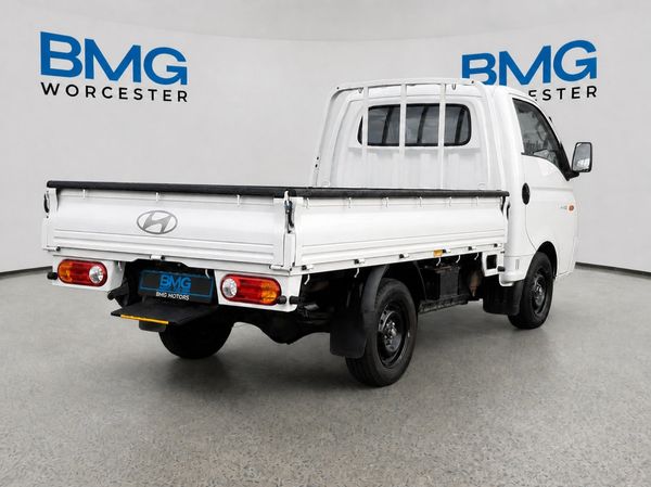 2023-Hyundai-H100-Bakkie-26D-Taut-Liner-Aircon image:5