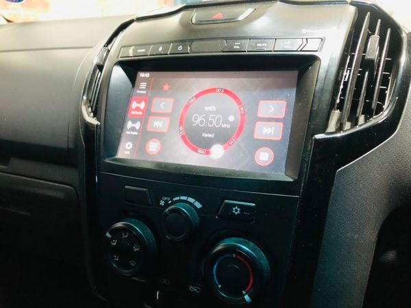 2020-Isuzu-D-Max-300-X-Rider-Auto-Double-Cab image:10