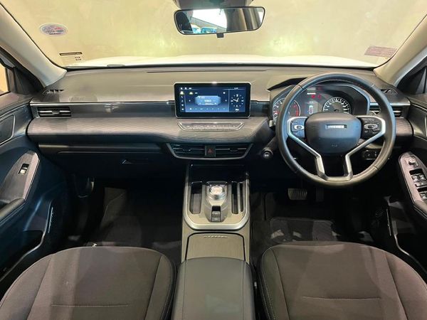 2023-Haval-Jolion-15T-Premium-Auto image:5