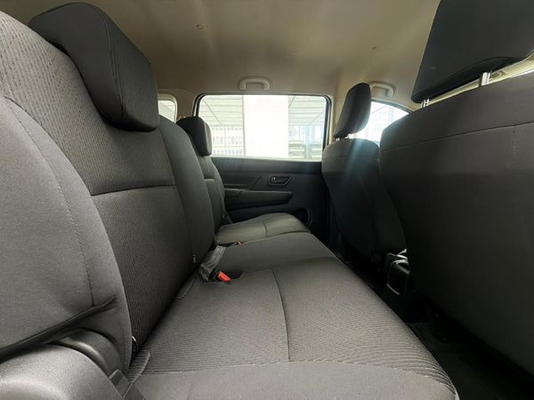 2025-Suzuki-Ertiga-15-GA image:28