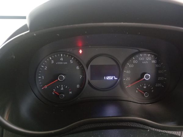 2022-Kia-Picanto-10-Street image:10
