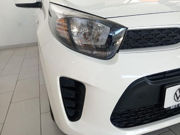 2022-Kia-Picanto-10-Street image:18