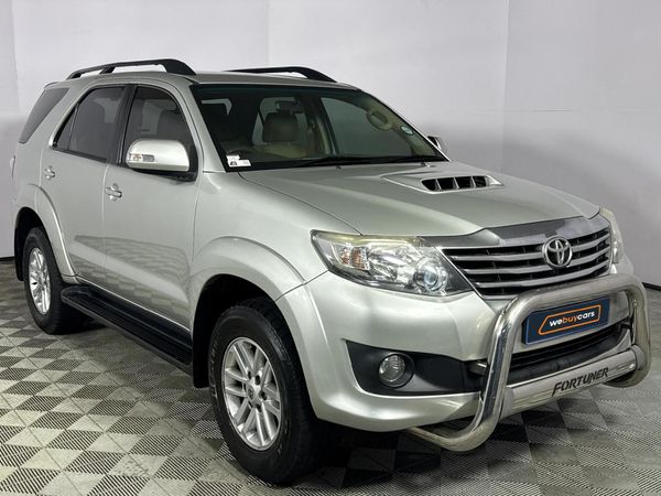 2013-Toyota-Fortuner-25-D-4D-Raised-Body image:15