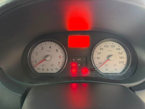 2022-Nissan-NP200-16-AC-Safety-Pack image:11