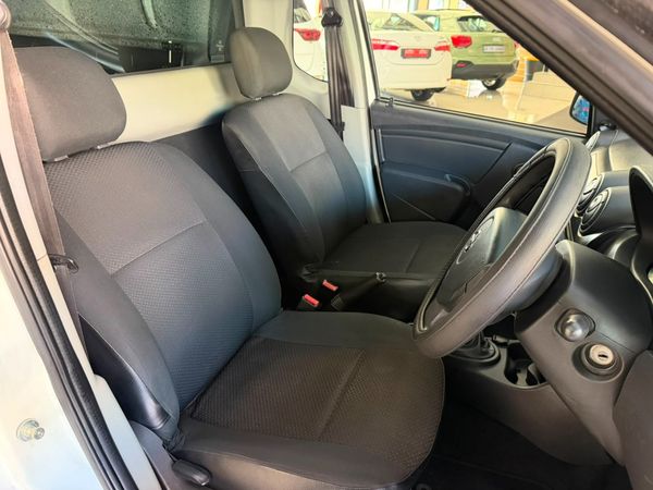 2022-Nissan-NP200-16-AC-Safety-Pack image:15