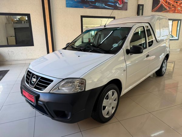 2022-Nissan-NP200-16-AC-Safety-Pack image:1