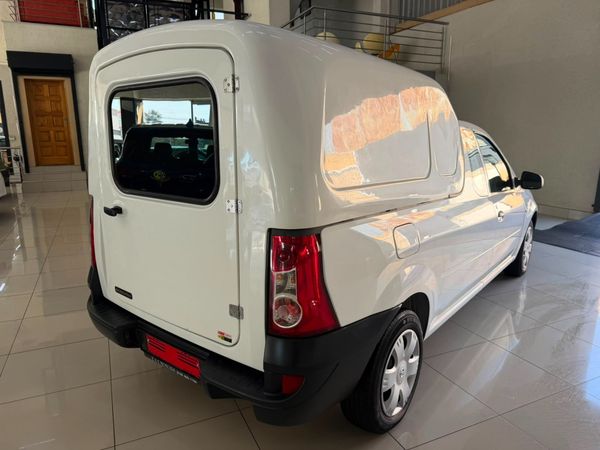 2022-Nissan-NP200-16-AC-Safety-Pack image:5