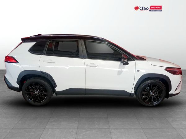 2023-Toyota-Corolla-Cross-18-GR-S image:2