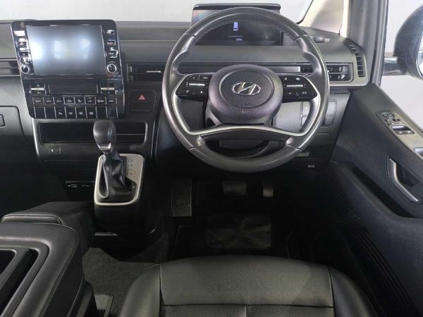 2023-Hyundai-Staria-22d-Executive-Auto image:19