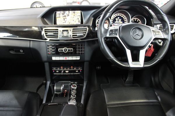 2015-Mercedes-AMG-E-Class-E63-AMG-Sport-V8-Bi-Turbo-Carbon-Edition-7-Speed image:9