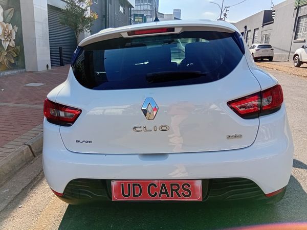 2016-Renault-Clio-IV-900T-Blaze-Limited-Edition-5-dr-66kW image:3