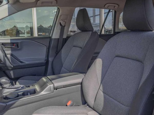 2026-Toyota-RAV4-25-GX-Hybrid-CVT-Auto-E-Four image:8