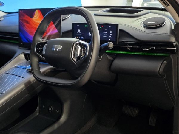 2026-Geely-E5-EM-i-Apex-Phev image:13