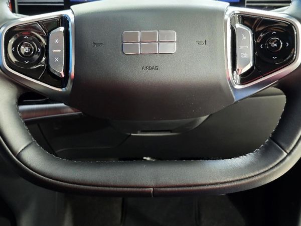 2026-Geely-E5-EM-i-Apex-Phev image:17