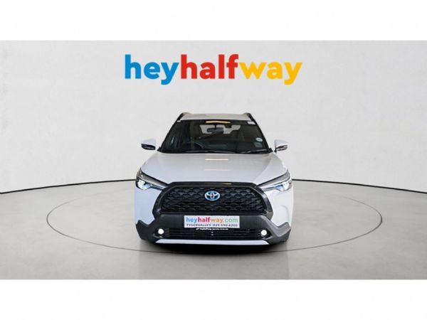 2024-Toyota-Corolla-Cross-18-XS-Hybrid image:2