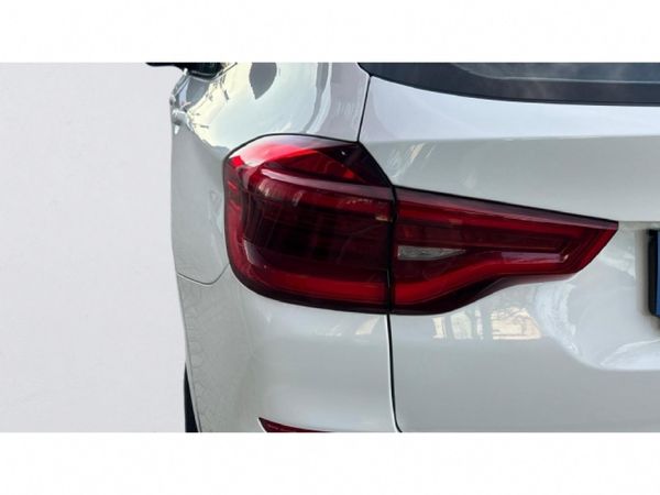 2019-BMW-X3-sDrive18d-M-Sport image:17