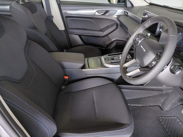2026-Haval-Jolion-15T-City-Plus-DCT image:9