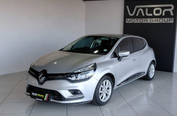 2017-Renault-Clio-IV-900T-Dynamique-5-dr-66kW image:2