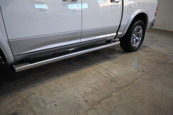 2013-Dodge-Ram-1500-DCab-57-V8-Hemi-Luxury-Laramie-8-SP-AT-4x4 image:26